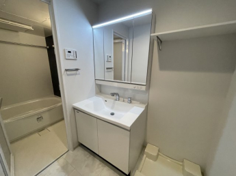 スペースが確保できる洗面所です