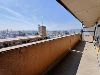 日当たりと眺望良好の南面バルコニー♪