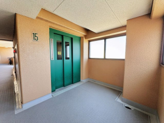 エレベーターホール