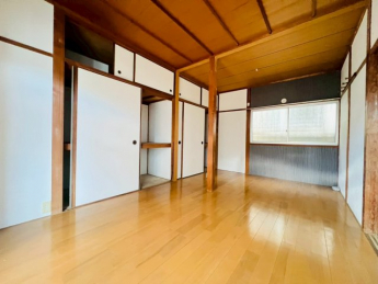 【居間・リビング】