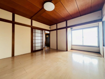 【居間・リビング】