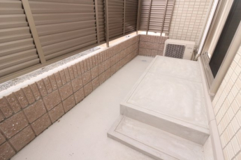 【バルコニー】