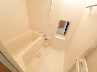 日々の疲れを癒すお風呂付です