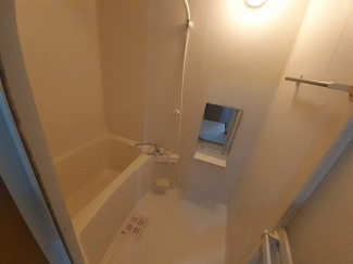 ゆったり過ごせるお風呂です