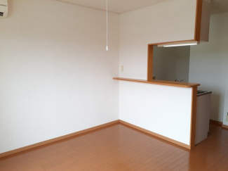 こちらの居間で趣味の時間をお楽しみください