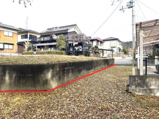 【前面道路含む現地写真】