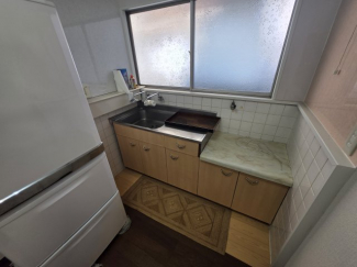 コンパクトなキッチンで掃除もラクラク