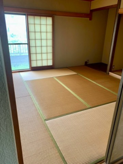 来客時にも便利な和室付き