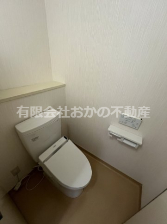 ゆったりとした空間のトイレです