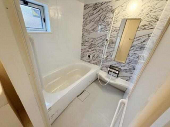 ウィステリア・フィールド　Ｂ棟の画像