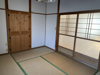 松山市雄郡２丁目の住宅付店舗一戸建ての画像