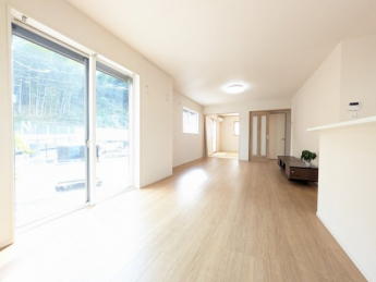 【居間・リビング】