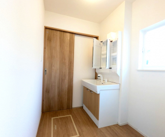 【独立洗面台】