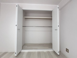 ちょっとした収納スペースも充実しています