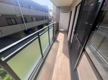 バルコニーがあります