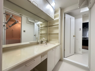 【独立洗面台】