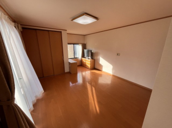 【居間・リビング】