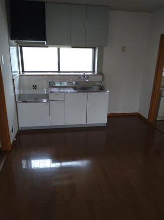 新川ハイツの画像