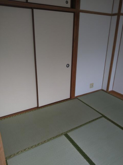 新川ハイツの画像