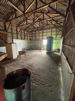 伊予市下吾川の倉庫の画像