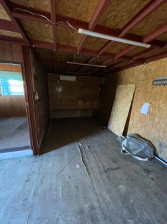 伊予市下吾川の倉庫の画像