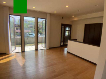 スムストック新居浜市北新町の画像