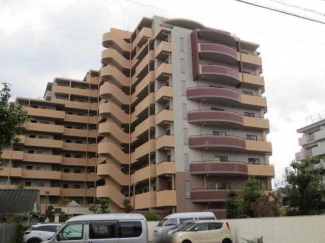 松山市立花３丁目の中古マンションの画像