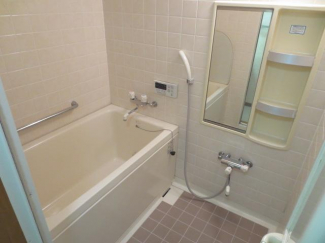 松山市立花３丁目の中古マンションの画像