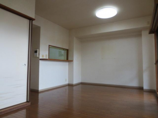 松山市立花３丁目の中古マンションの画像