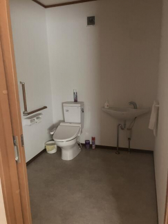 伊予市下吾川の店舗一部の画像