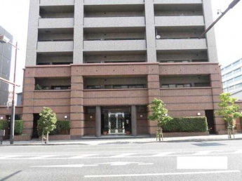 サーパス市駅前の画像