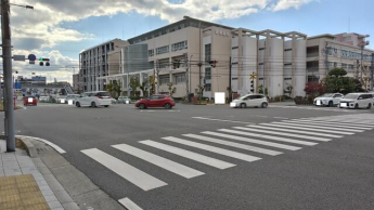 私立済美高校まで369m