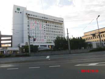 松山市役所まで751m