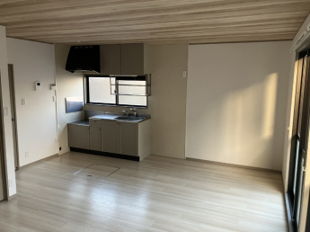 【居間・リビング】