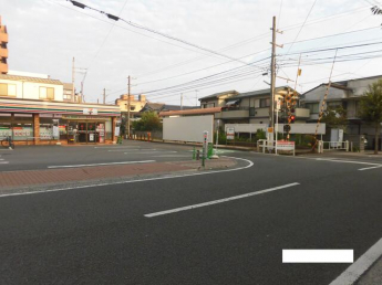 セブンイレブン松山清水町１丁目店まで501m