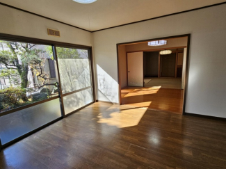 【居間・リビング】