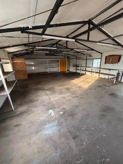 井門町貸倉庫の画像