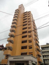 松山市北持田町のマンションの画像