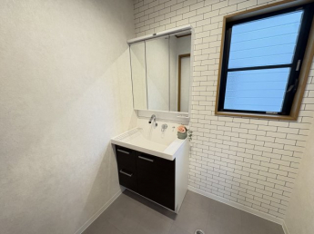 【独立洗面台】