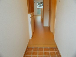 シンプルで使いやすい玄関です