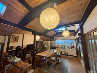 【居間・リビング】