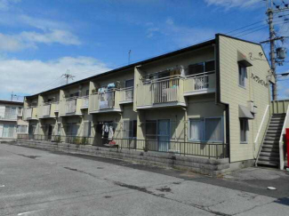 愛知郡愛荘町長野のアパートの画像