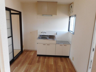 愛知郡愛荘町長野のアパートの画像