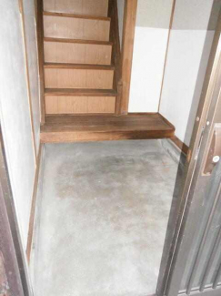 尼崎市上ノ島町１丁目のアパートの画像