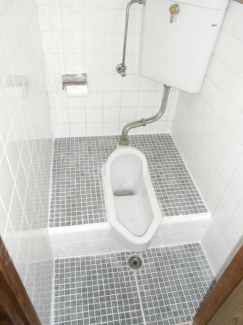 尼崎市上ノ島町１丁目のアパートの画像