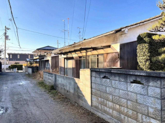 外観を南東側より撮影