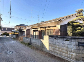 外観を南東側より撮影