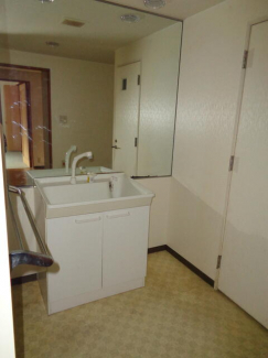 クリスタルコート道後’９２の画像