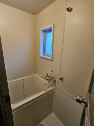 湯舟が小さいのでシャワー派の方にお勧めです