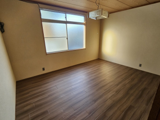 ２階和室も洋室へ